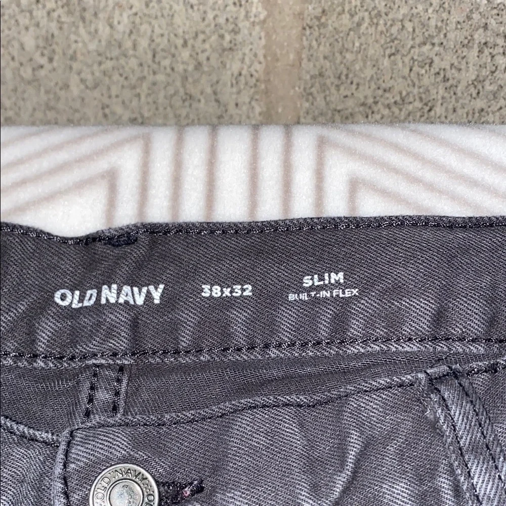 Old Navy Men's Slim Jeans in Dark‎ Gray